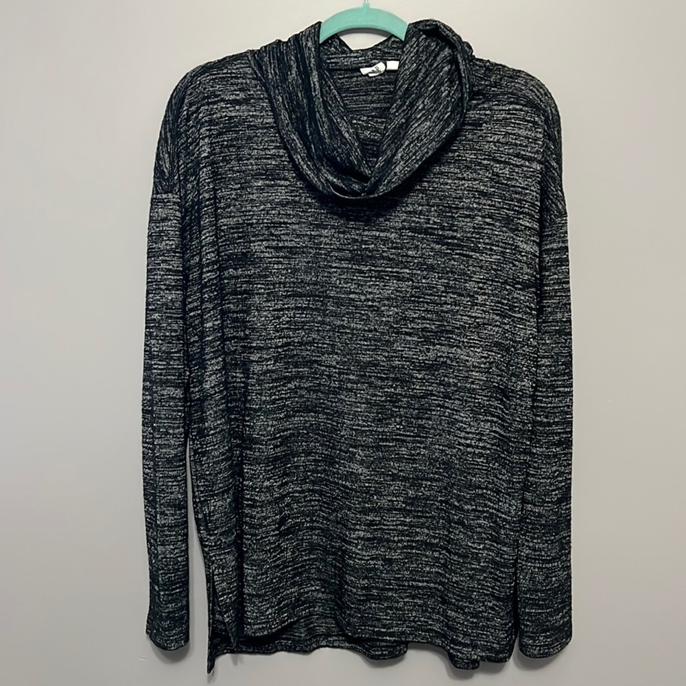 Gap cowl neck top